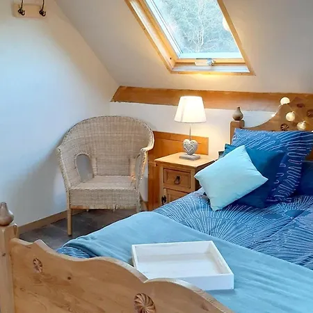 Chalet Charmant A Marsous Avec Jacuzzi Et Sauna Alpehytte